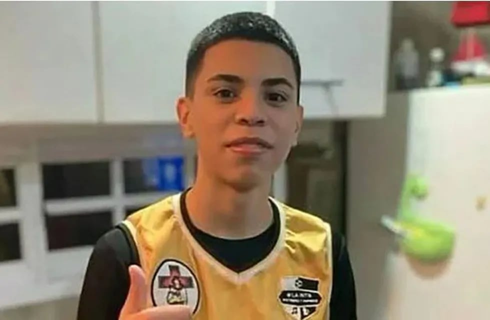 La imagen de Brandon Ruíz Díaz, el joven de 17 años asesinado de un disparo en el tórax. Twitter @NuevoDiarioSDE