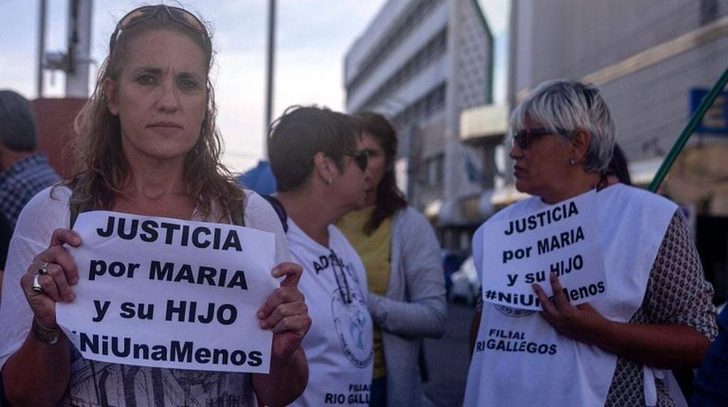 Varias marchas se realizaron en Puerto Deseado para pedir Justicia tras el crimen. (Foto:Télam)
