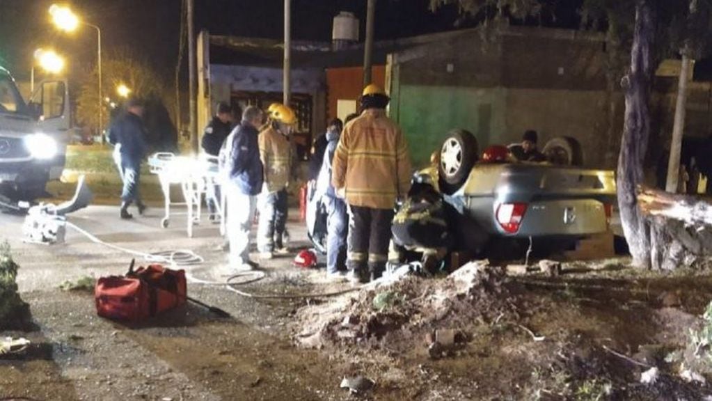 Cuatro jóvenes terminaron hospitalizados tras un choque en Paraná