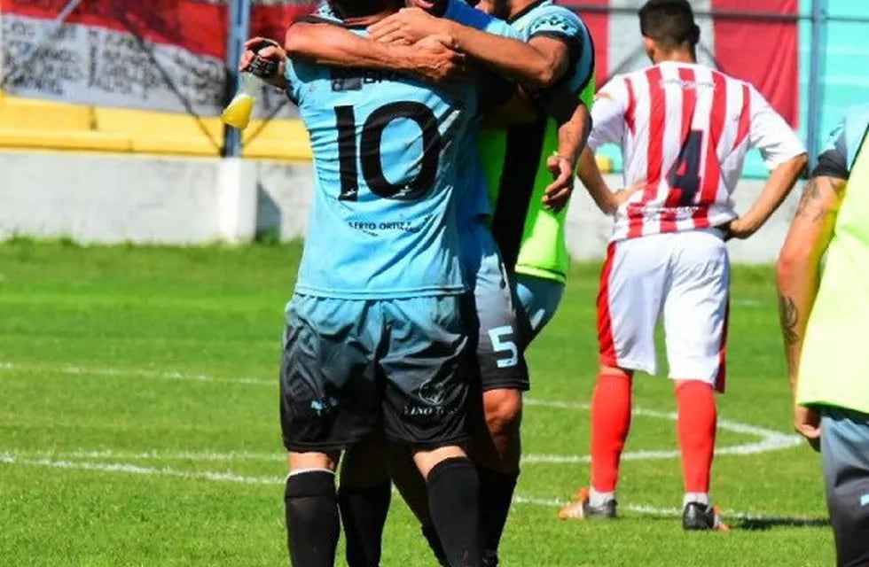 Gutiu00e9rrez SC se juega todo esta tarde ante Defensores de Belgrano (Ramallo)