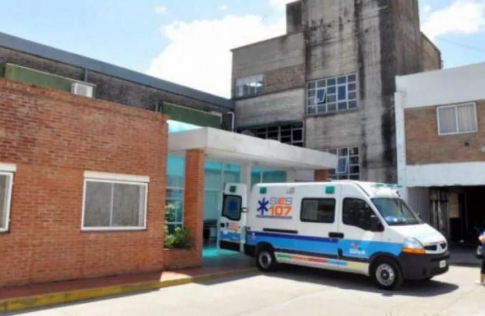 La menor fue trasladada al Hospital Granaderos a Caballos de San Lorenzo y murió tras tres horas internadas. (Archivo)
