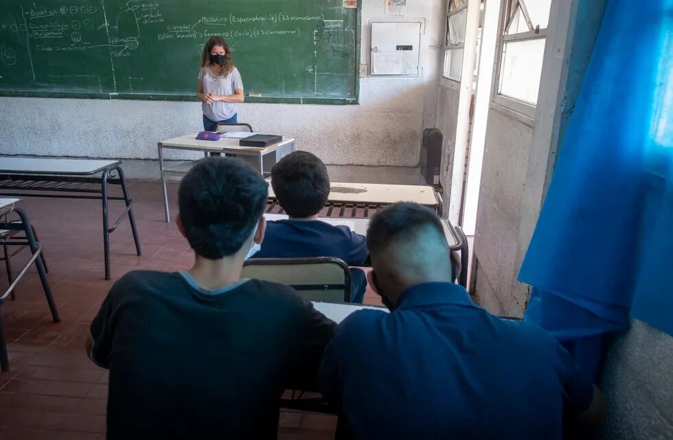 El SUTE indica que las escuelas de Mendoza no están en condiciones para volver a tener clases presenciales.
Foto: Ignacio Blanco / Los Andes