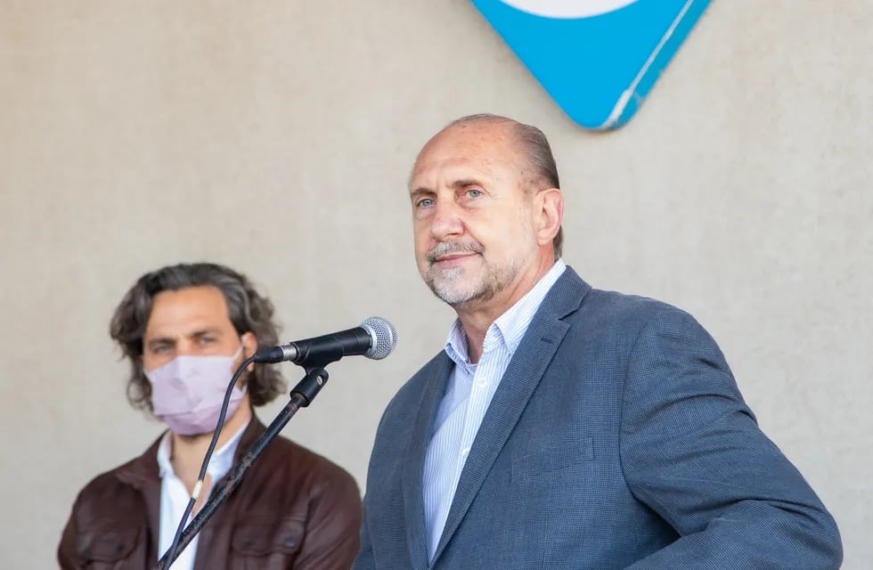 Omar Perotti habló de la situación sanitaria en la inauguración del primer tramo de la RP 63.