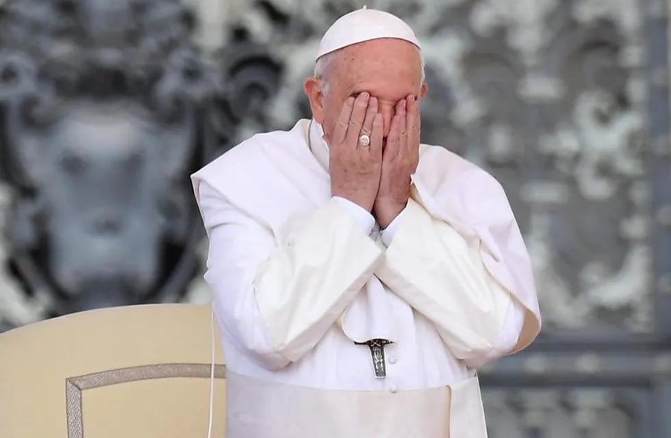 EPA9635. VATICANO (ITALIA), 22/05/2019.- El papa Francisco preside la audiencia general, este miércoles, en la plaza de San Pedro en el Vaticano. EFE/ Ettore Ferrari