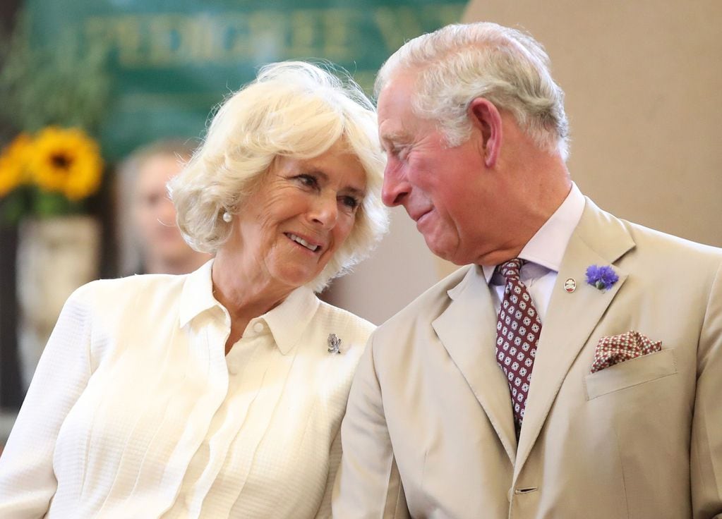Camilla y el príncipe Carlos: un amor prohibido