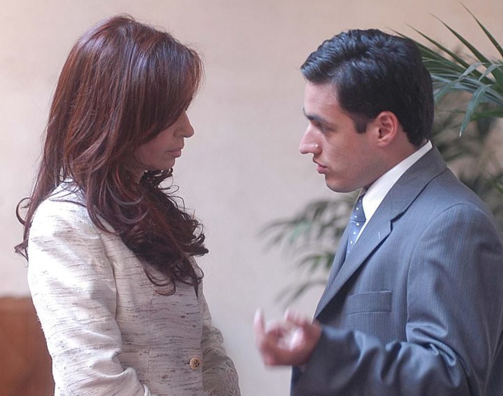 Cristina y su ex secretario privado Isidro Bounine en 2007. (Archivo)