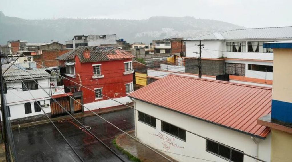 La vista desde el departamento que comparte en Quito con un amigo (Facebook)