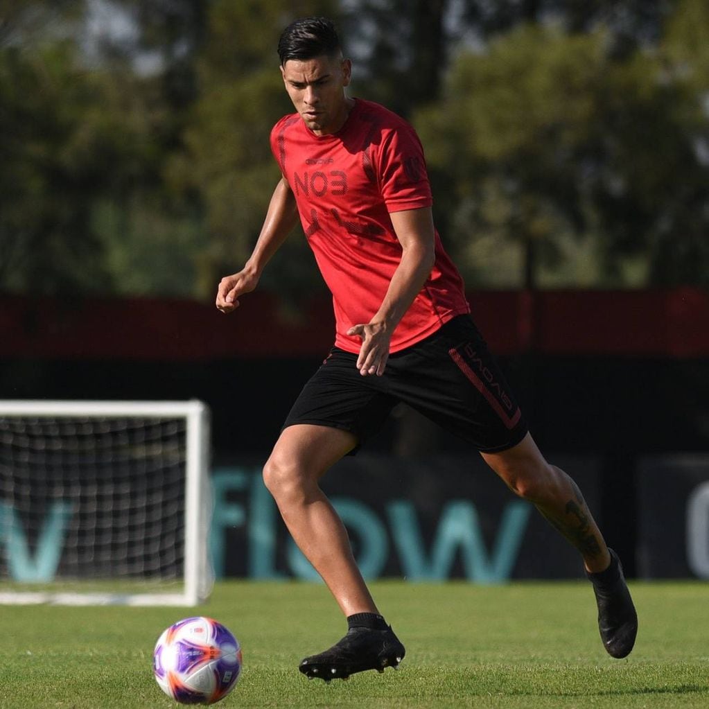 El zurdo se va de Rosario por un año.