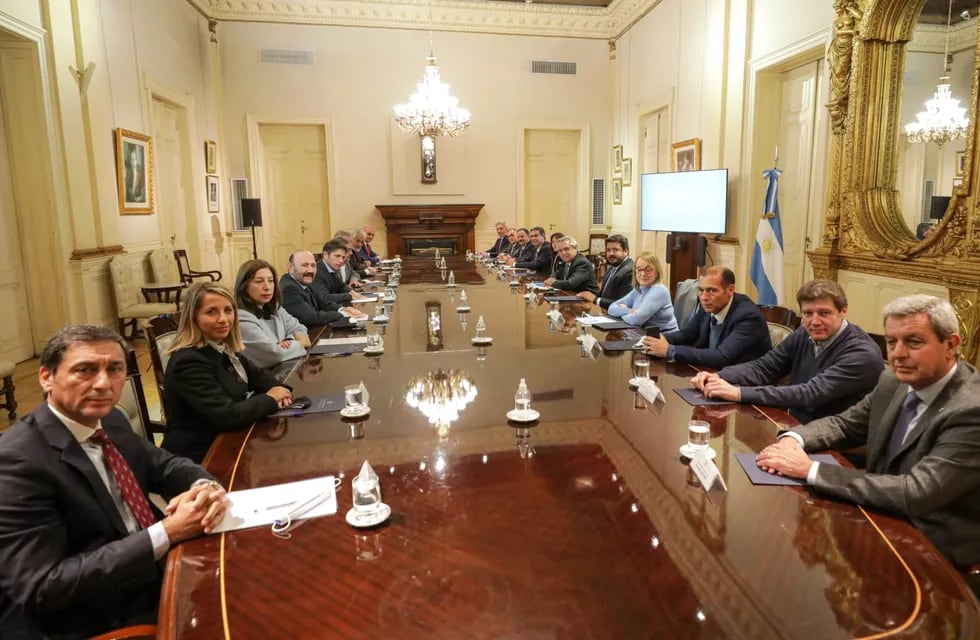 El presidente Alberto Fernández se reunión con gobernadores en Casa Rosada.