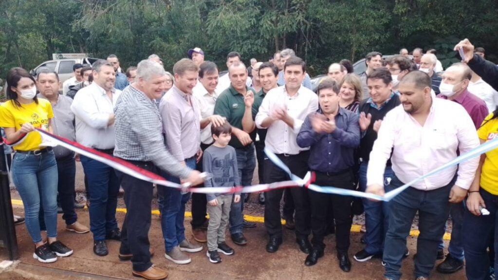 Inauguraron obras realizadas por la DVP en Eldorado