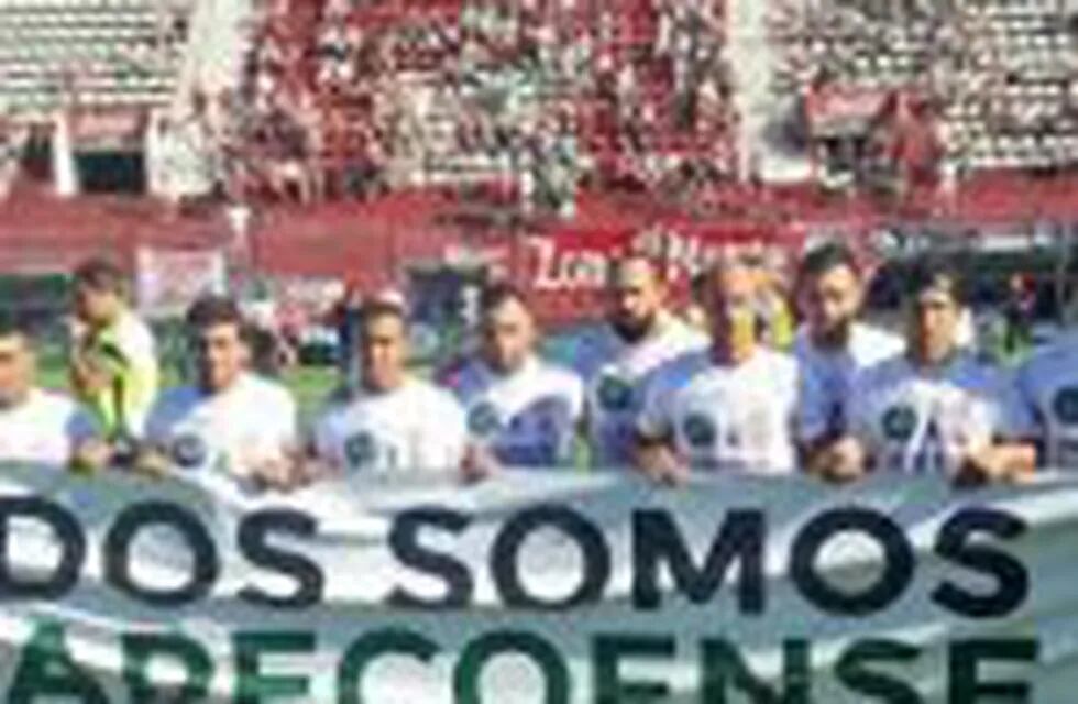 Homenaje de equipos argentinos al Chapecoense