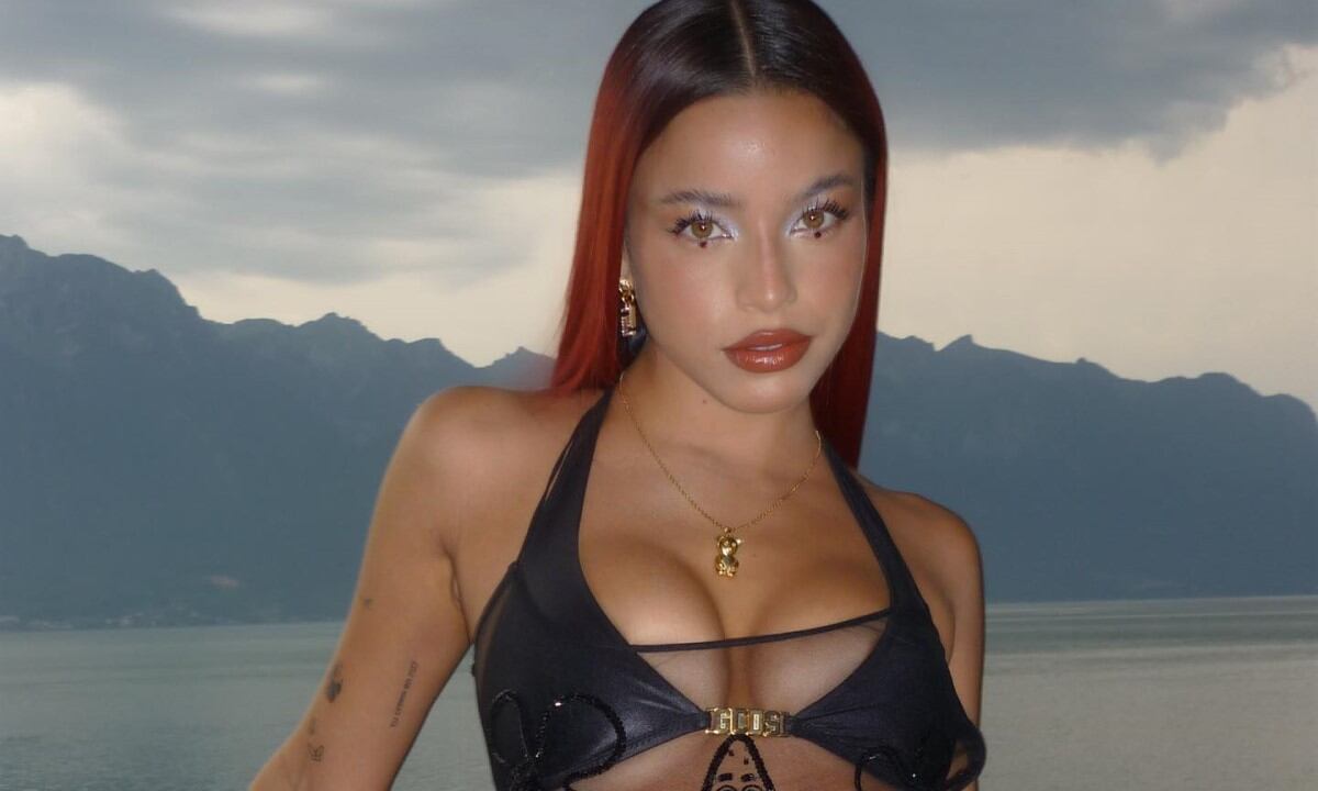 Emilia Mernes la rompe en las redes sociales.