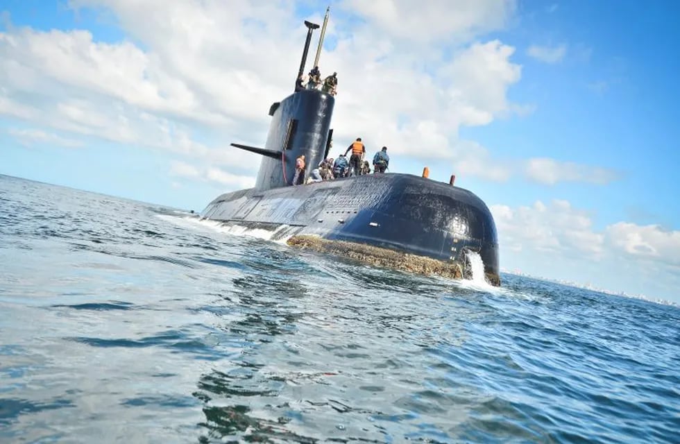 ARG05. BUENOS AIRES (ARGENTINA), 17/11/2017.- Fotografía sin fecha cedida por la Armada Argentina que muestra el submarino de la Armada desaparecido. Aeronaves y buques de Argentina buscan un submarino de la Armada con 44 tripulantes a bordo con el que se perdió el contacto hace 48 horas, informaron hoy fuentes del cuerpo naval. EFE/Armada Argentina/SOLO USO EDITORIAL/NO VENTAS   desaparicion del submarino ARA San Juan estado de busqueda y rescate de la armada por submarino desaparecido