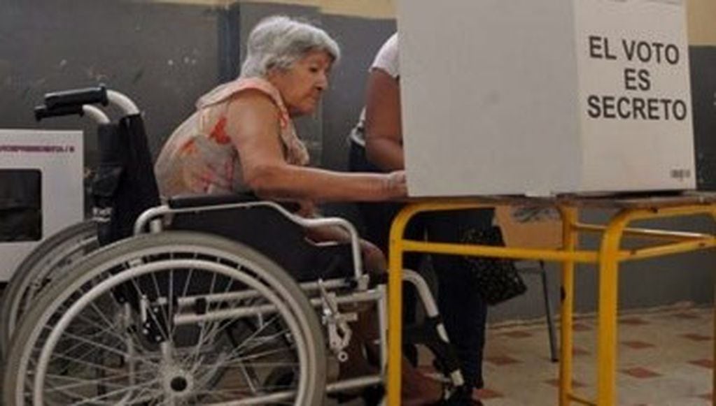 Elecciones: personas con discapacidad también tienen derecho al voto. En Mendoza hay 55 mil, con posibilidad de emitir su voto para estas elecciones, según el Gobierno de la provincia.