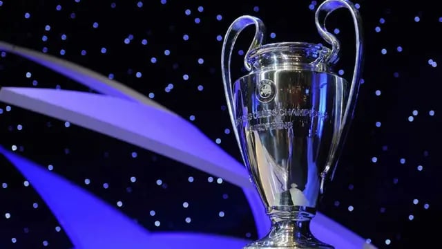 El trofeo de la Champions League. (AP)