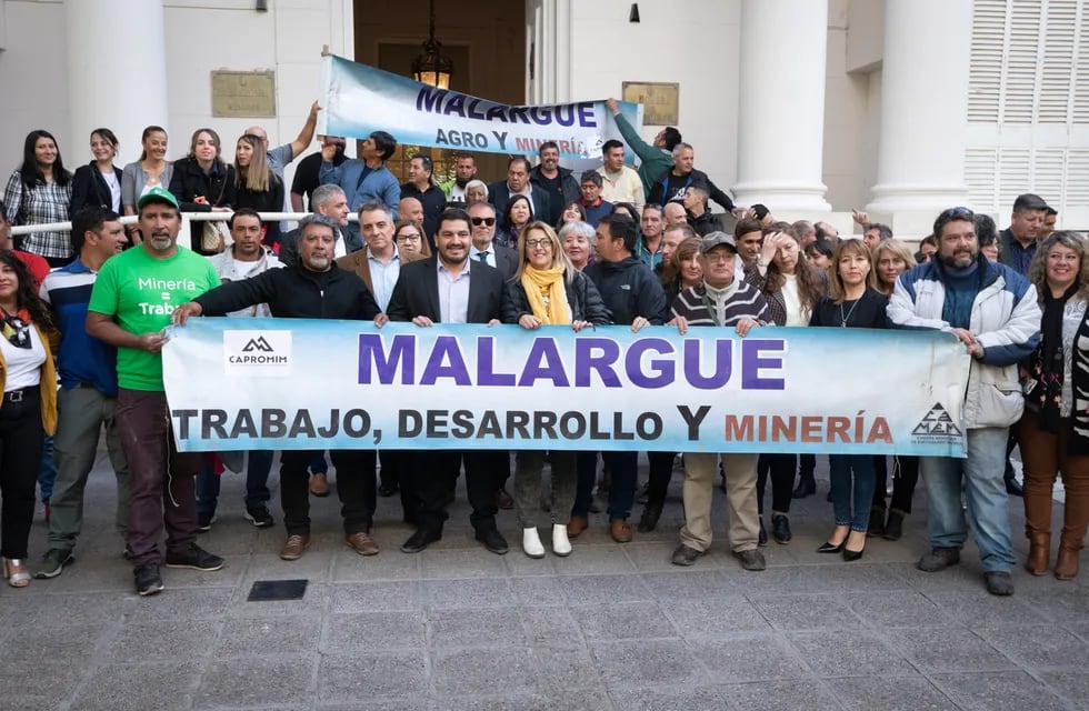 El intendente Juan Manuel Ojeda presentó el proyecto para desarrollar la minería en Malargüe. Ignacio Blanco / Los Andes