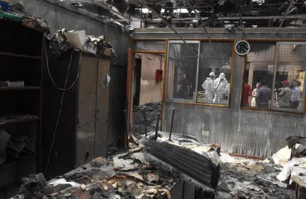 Tras el incendio de la escuela en Roca, anunciaron su urgente reparación