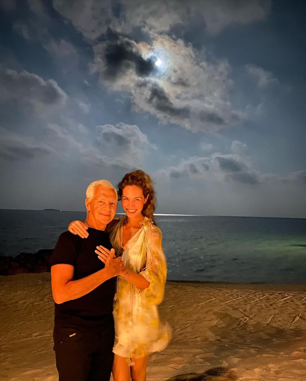 Elina Fernández y Eduardo Costantini en las Maldivas.