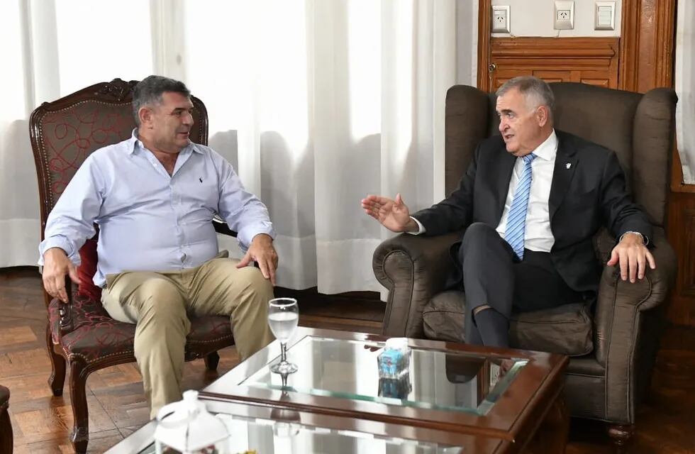 Gobernador Osvaldo Jaldo junto al presidente del Parlasur , Alfredo Olmedo