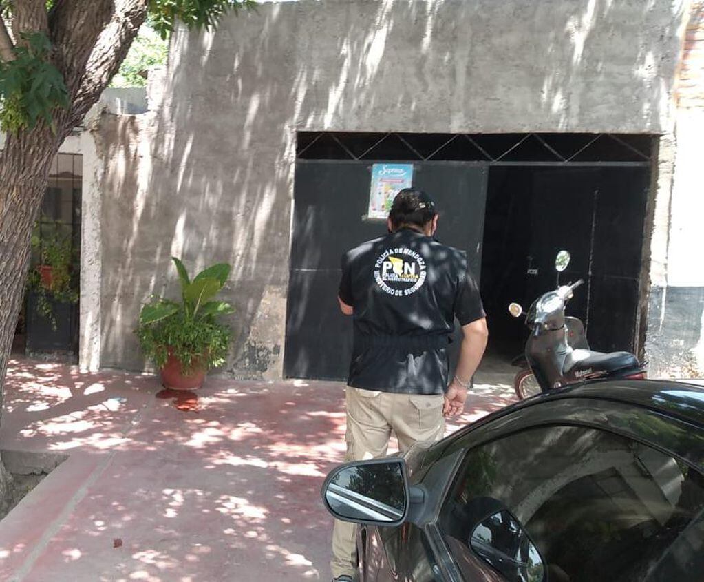Operativos aninarcóticos en General Alvear y San Rafael con sisete detenidos. 