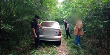 Ataque al periodista en El Soberbio: hallaron un automóvil abandonado con un machete ensangrentado dentro