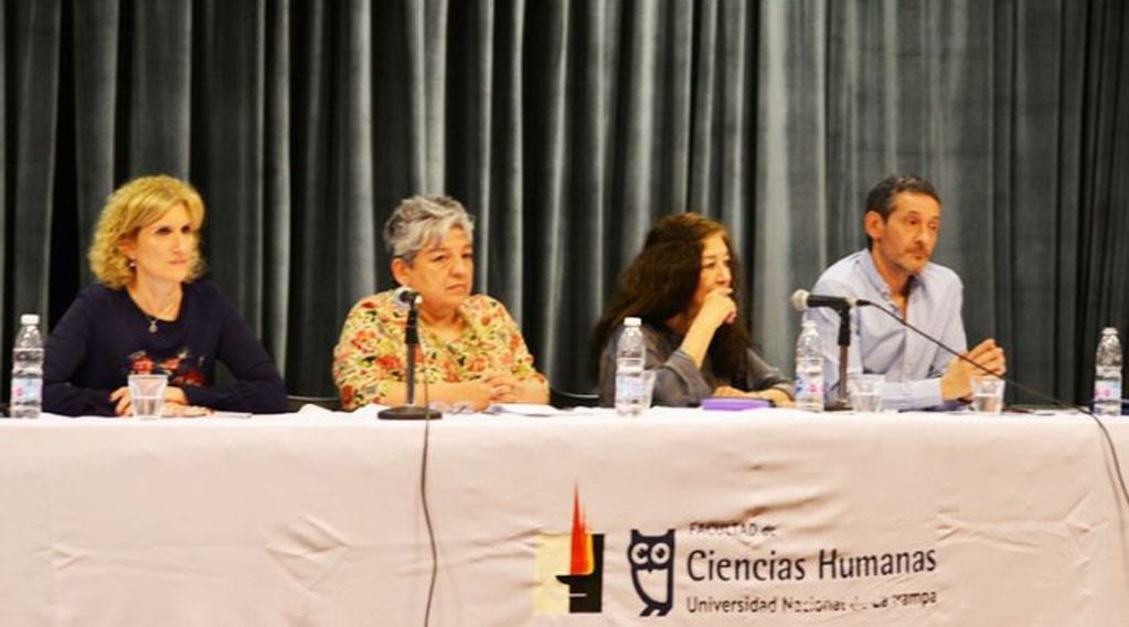 Cossio, Moreno, Redondo y Maristany en el acto de apertura (Vía Santa Rosa)