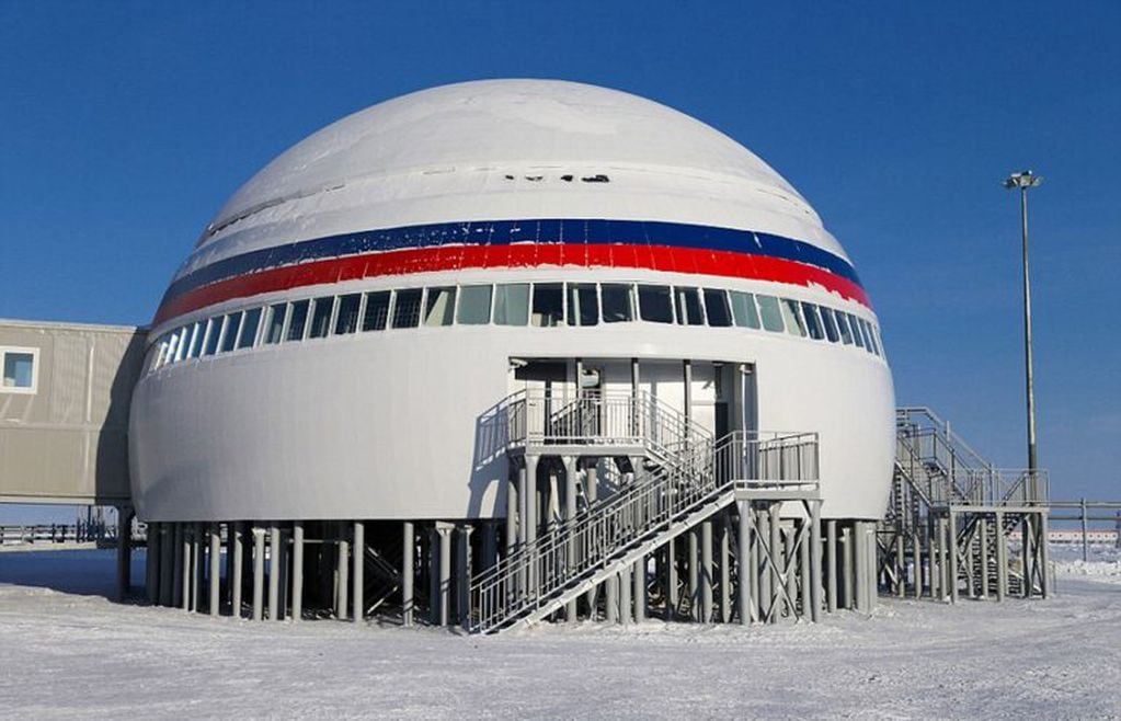 Nagursky, la base militar que Rusia posee en el Ártico.