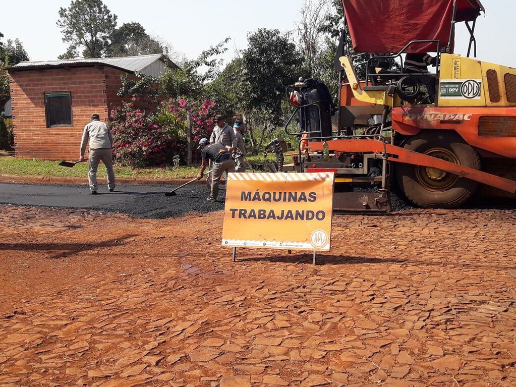 Inicio de obras viales en Ruiz de Montoya.