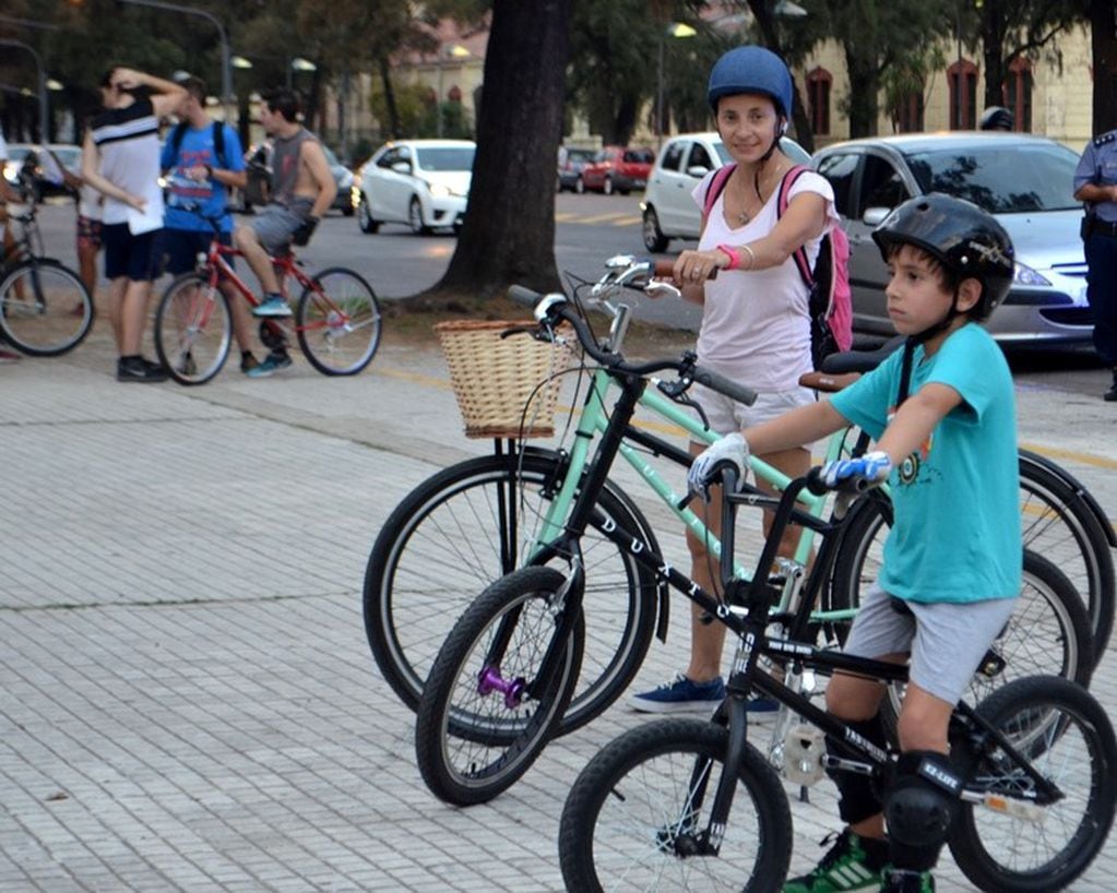 En el Día Mundial de la Bici, la ciudad ofrece múltiples actividades.