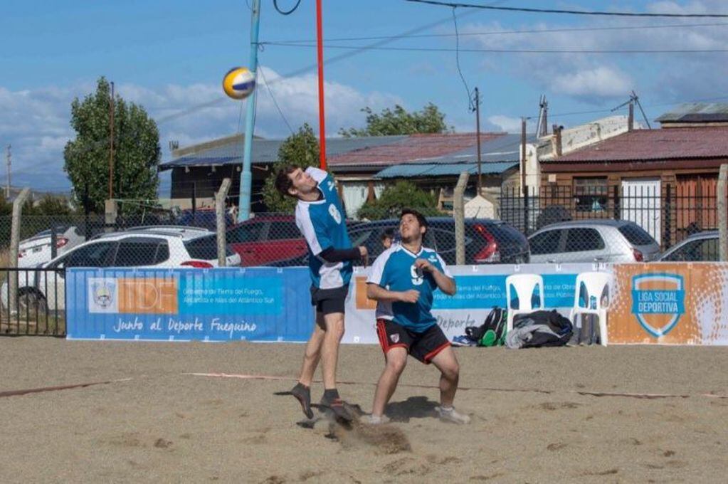 Nueva cancha de Volley y Handball Beach - Ushuaia