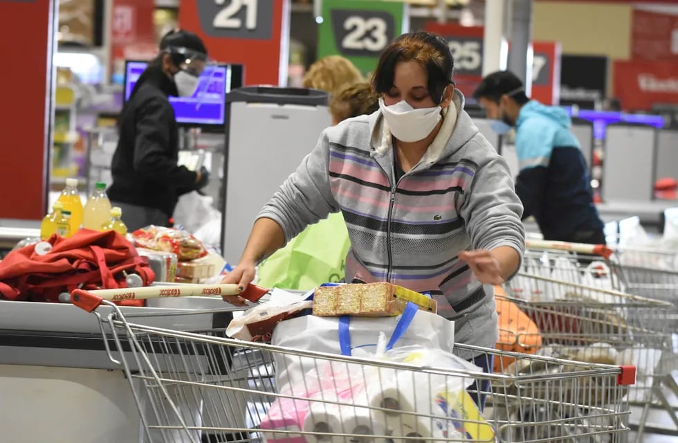 La inflación en Mendoza se disparó al 4,6% en febrero y estuvo por encima del promedio nacional. Mariana Villa/ Los Andes