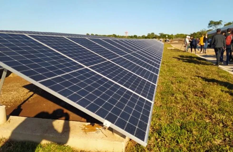 Comenzó a funcionar el Parque Solar Fotovoltaico del Silicon Misiones