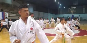 Seminario “Las Bases del Karate -Do Shotokan” en Puerto Iguazú