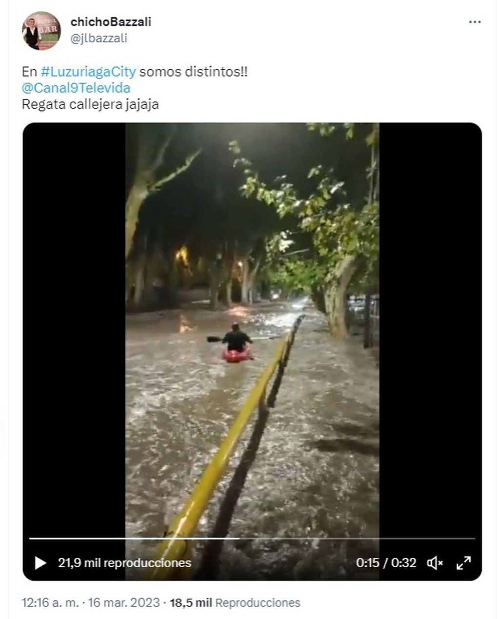 Los comentarios en las redes tras el gracioso paseo en kayak por las calles mendocinas