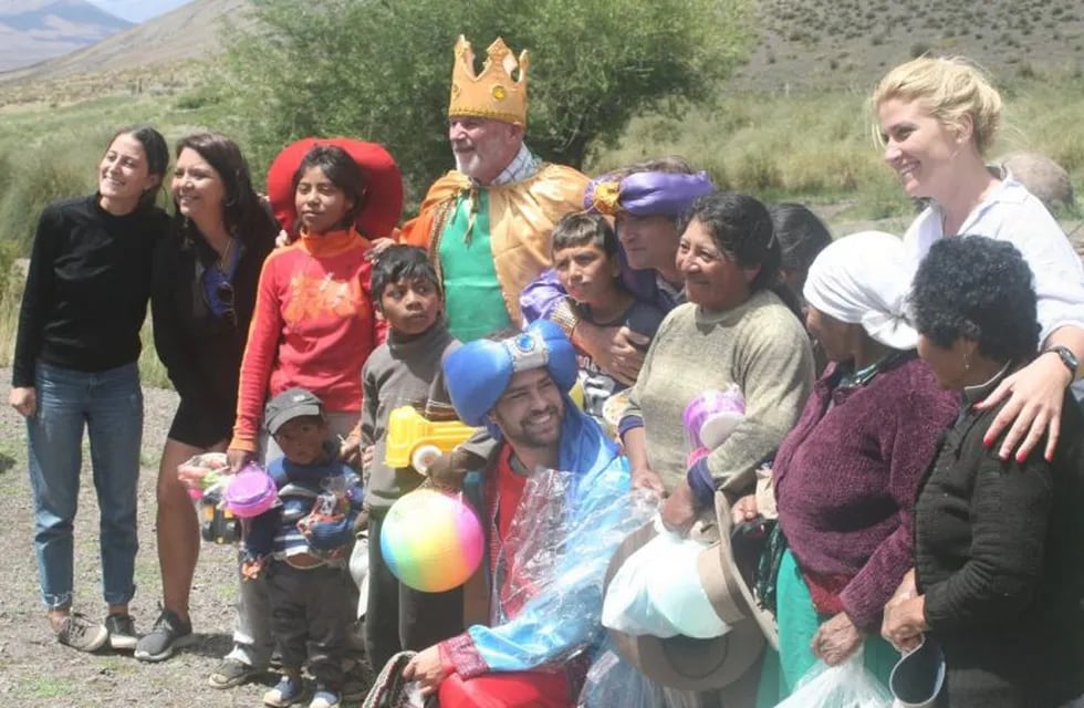 Los Reyes Magos visitaron a las familias de El Alfarcito (Difusión Fundación Alfarcito)