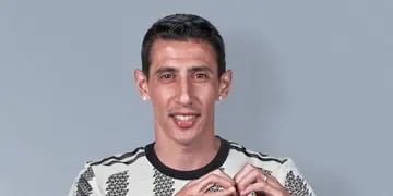 Di María ya se prueba los colores de Juventus