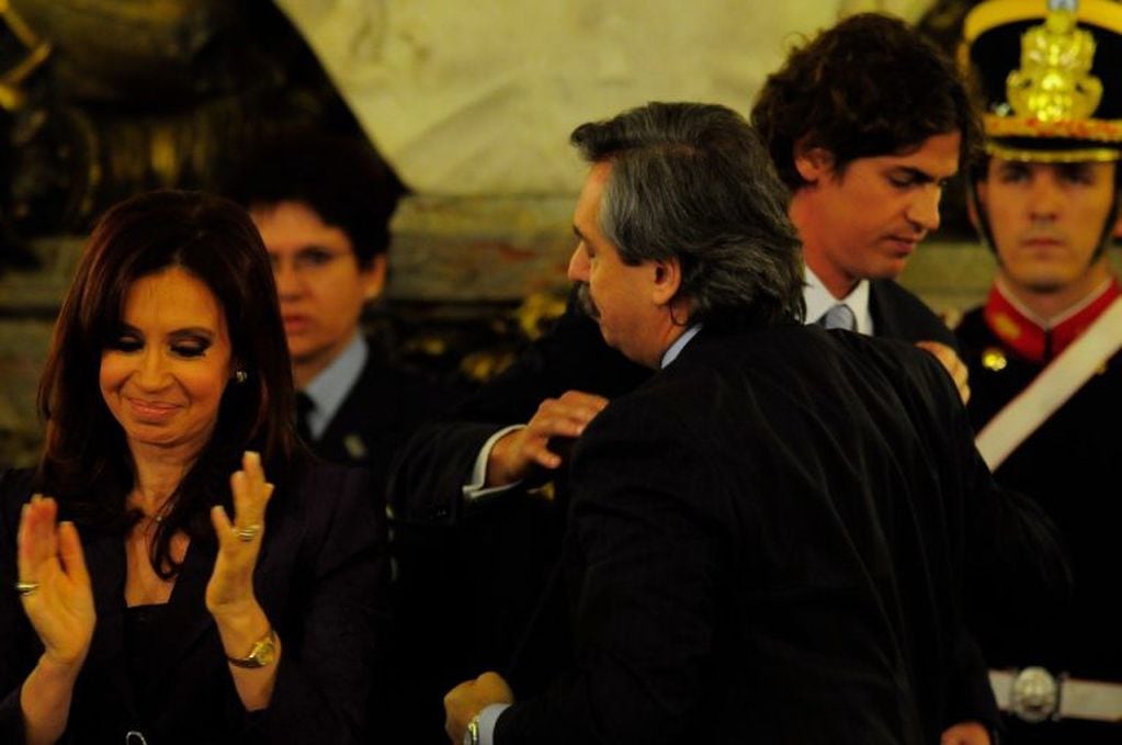 Alberto Fernández con Cristina Kirchner (Foto: Archivo Vía País)