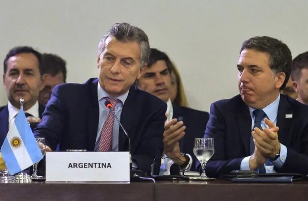 Mauricio Macri y Nicolás Dujovne