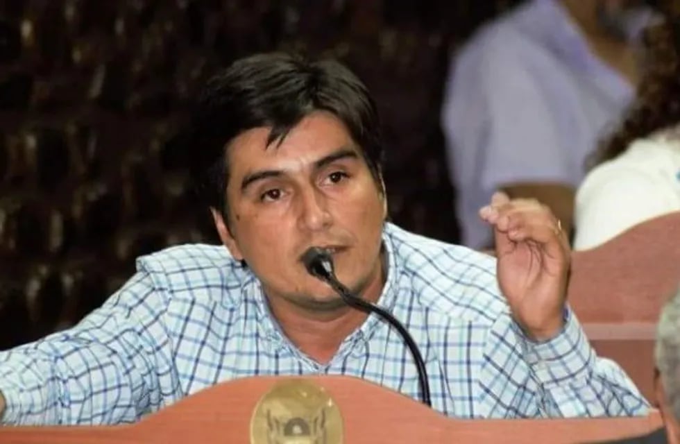 El diputado Marcelo Murúa salió a responderle a Carlos Molina, por sus críticas a Sáenz.