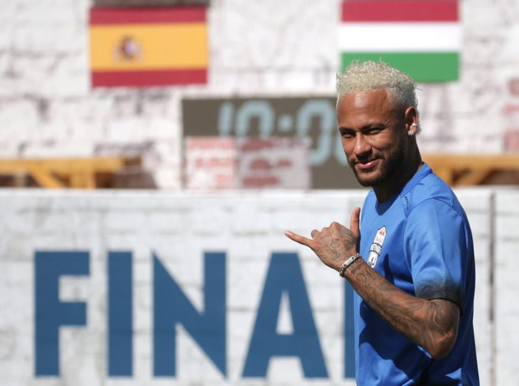 El nuevo look de Neymar (Foto: REUTERS/Rahel Patrasso)