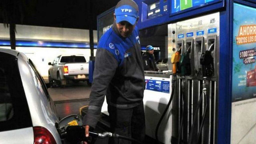 YPF aumentó sus combustibles 1,5% este sábado