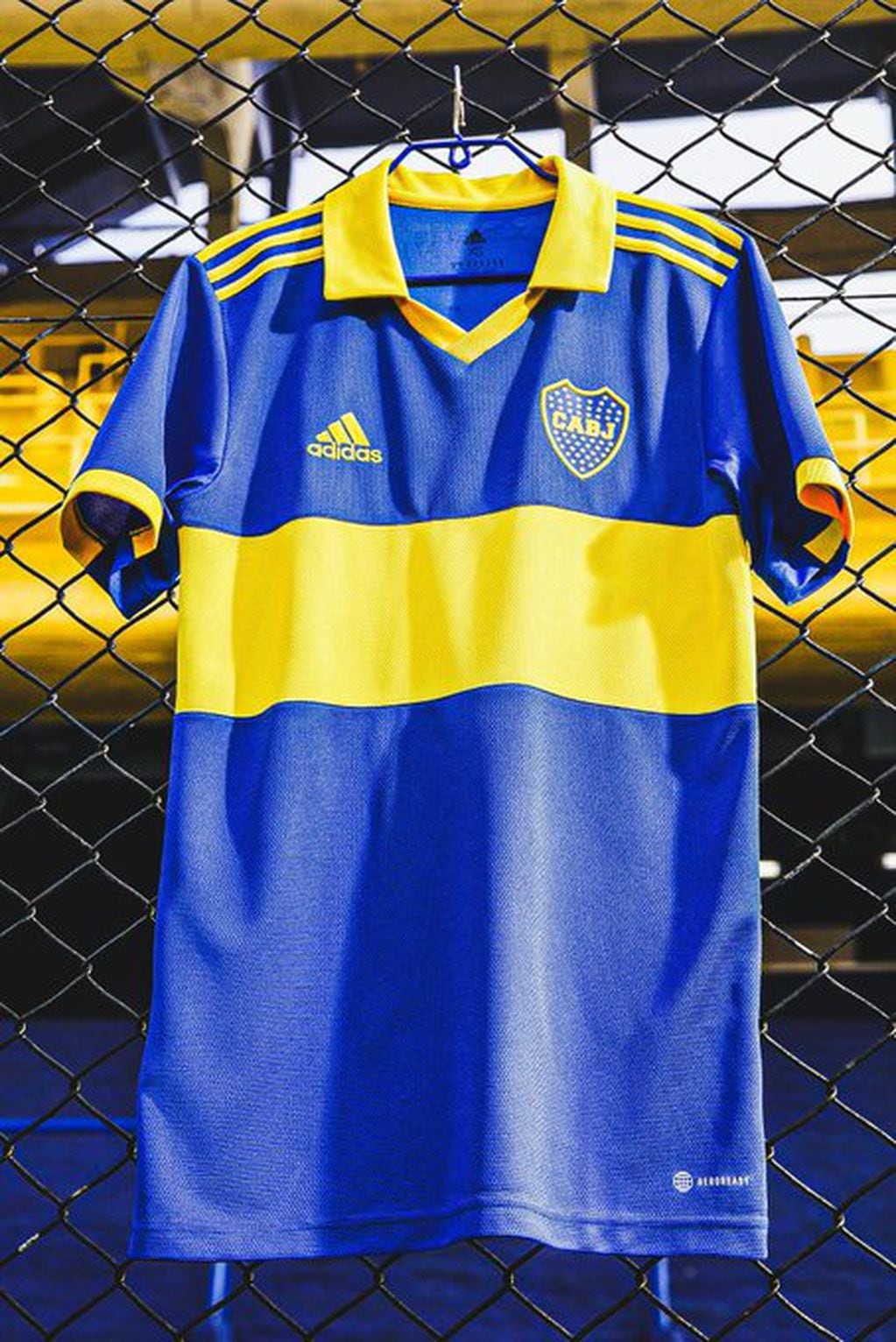 Boca presentó su nueva camiseta para la temporada 2022/23.