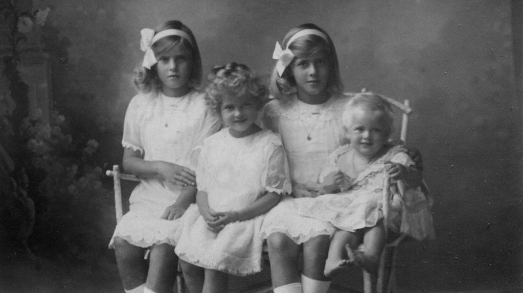 Las cuatro princesas de Grecia y hermanas mayores de Felipe de Edimburgo.