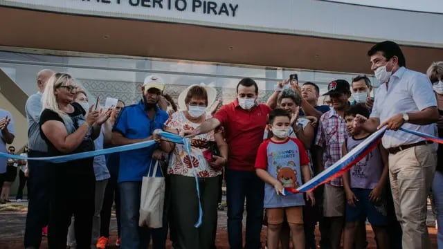 “La buena política es escuchar al pueblo y saber responder” dijo Herrera Ahuad en la inauguración de una terminal en Puerto Piray