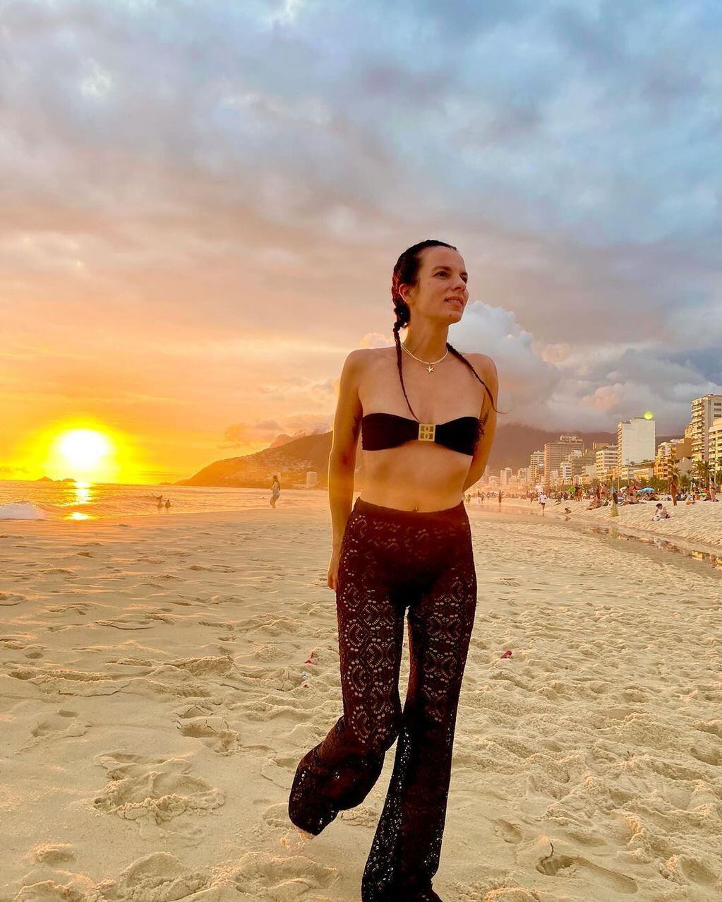 Gime Accardi paraliza Río de Janeiro con una bikini ultra xxs