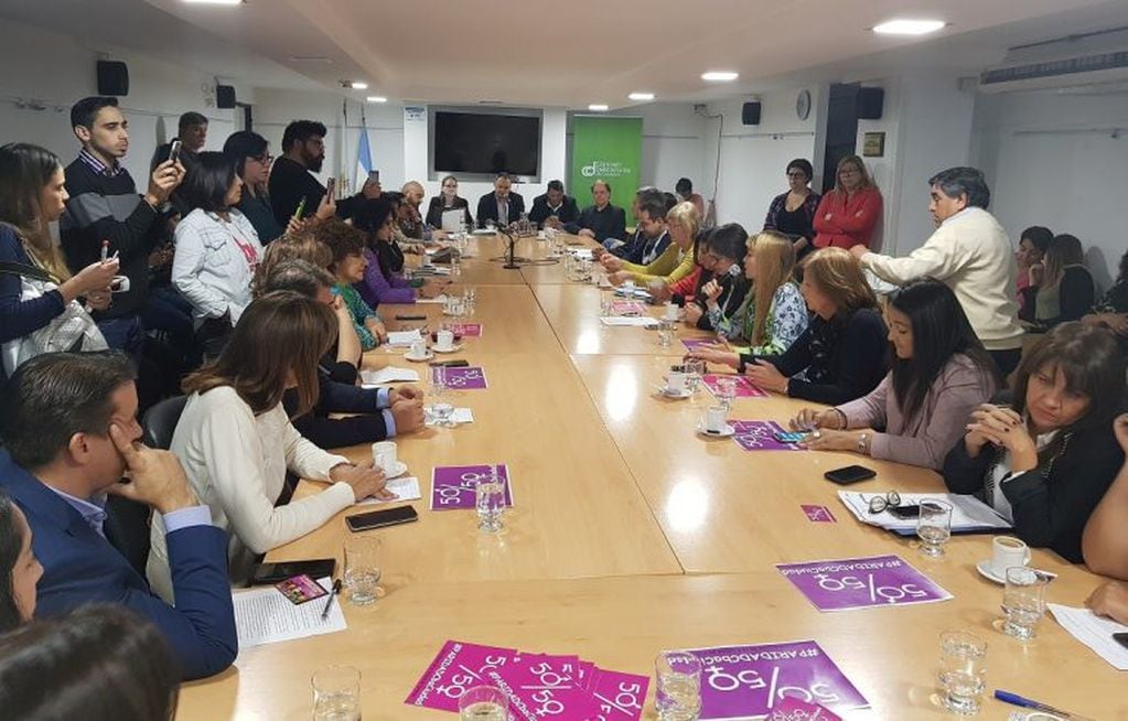 En el Concejo Deliberante de Córdoba, se discutió el proyecto de paridad de género.