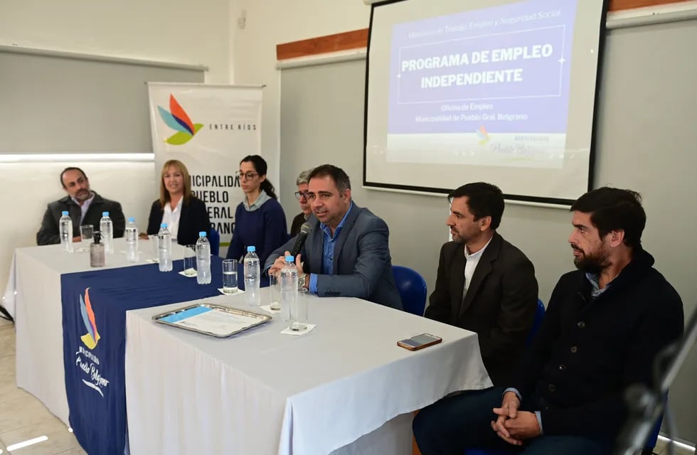 Emprendedores de Pueblo General Belgrano recibieron aportes por más de 3 millones de pesos