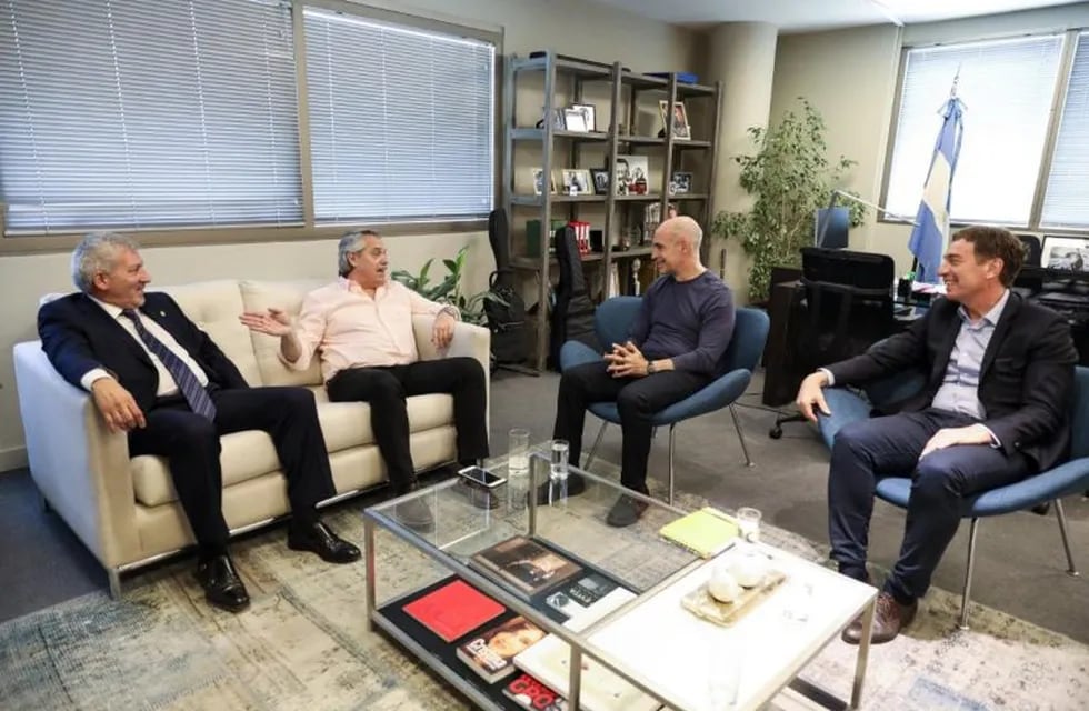 Alberto Fernández con Horacio Rodríguez Larreta y Diego Santilli. (Foto: Alberto Fernández)