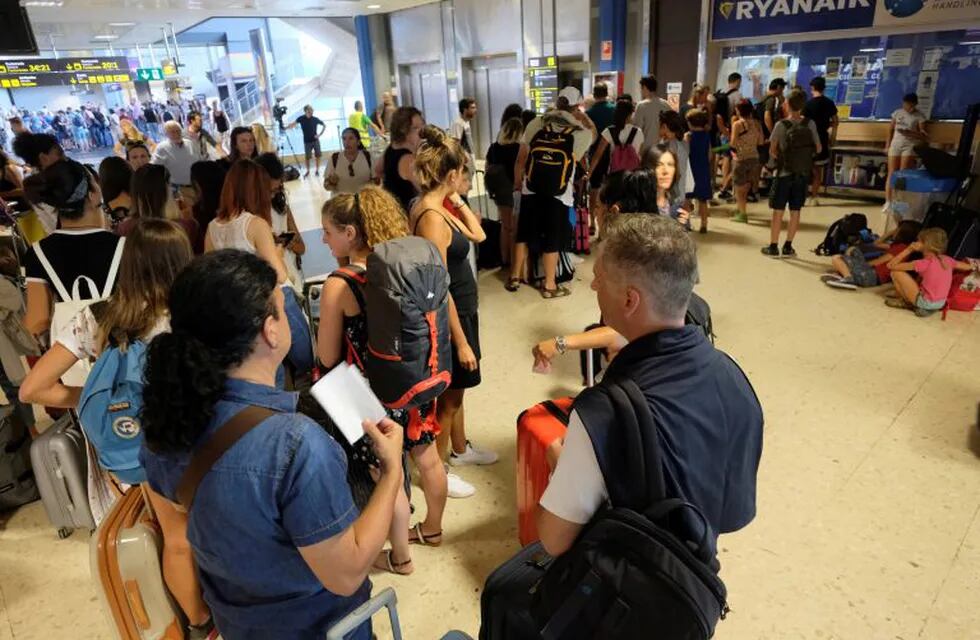 El Gobierno simplifica los controles para fomentar la llegada de turistas extranjeros