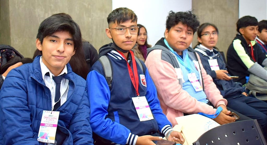 Durante dos días presentaron sus ponencias y debatieron en Jujuy, alumnos de varias provincias que respondieron a la convocatoria del Congreso de la Juventud, en el marco de la Fiesta Nacional de los Estudiantes.